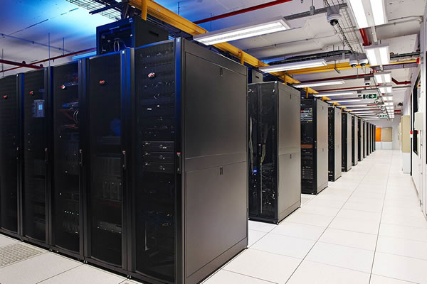 如何选择阿里云香港VPS中转服务